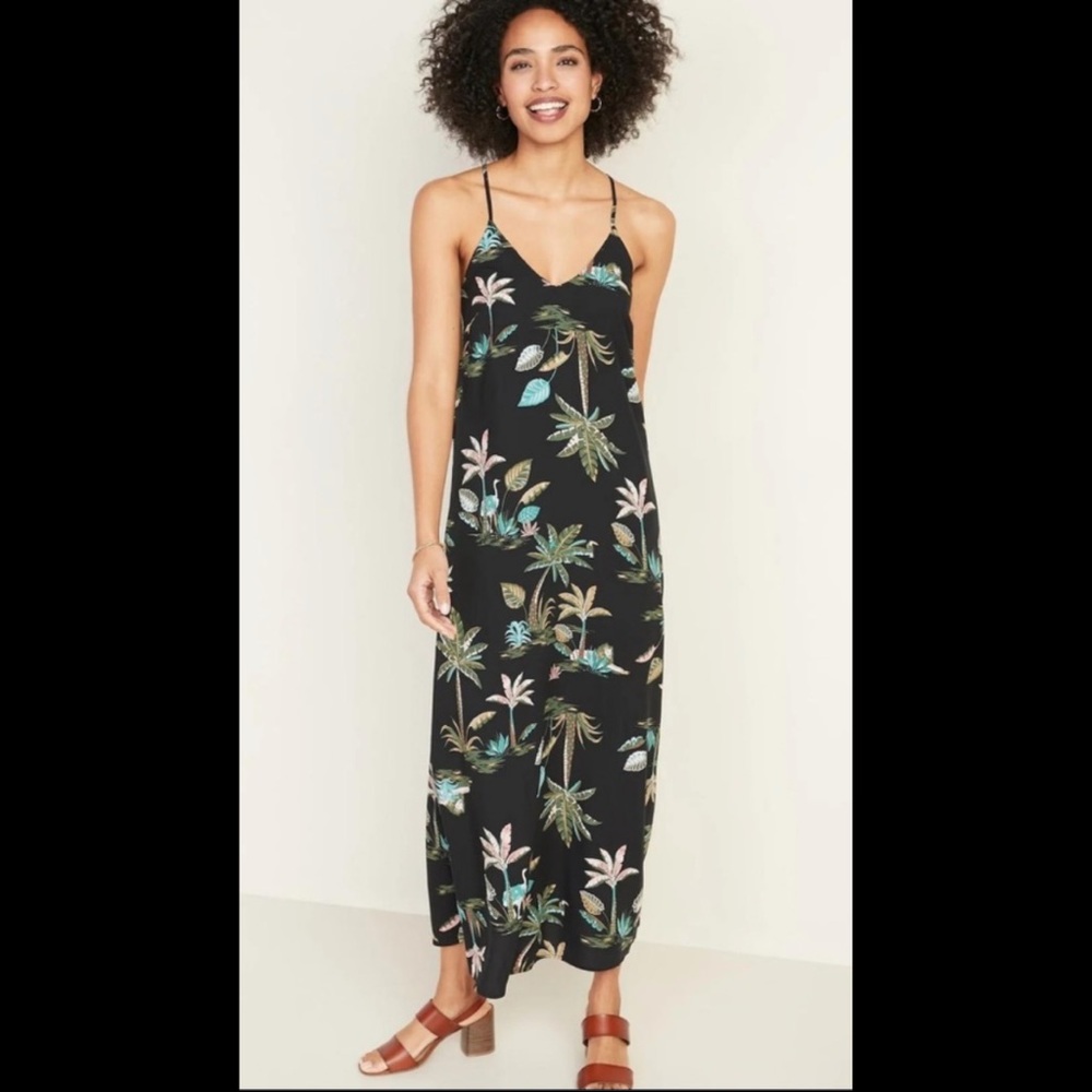 Old Navy Cross-back Tropical Maxi Dress